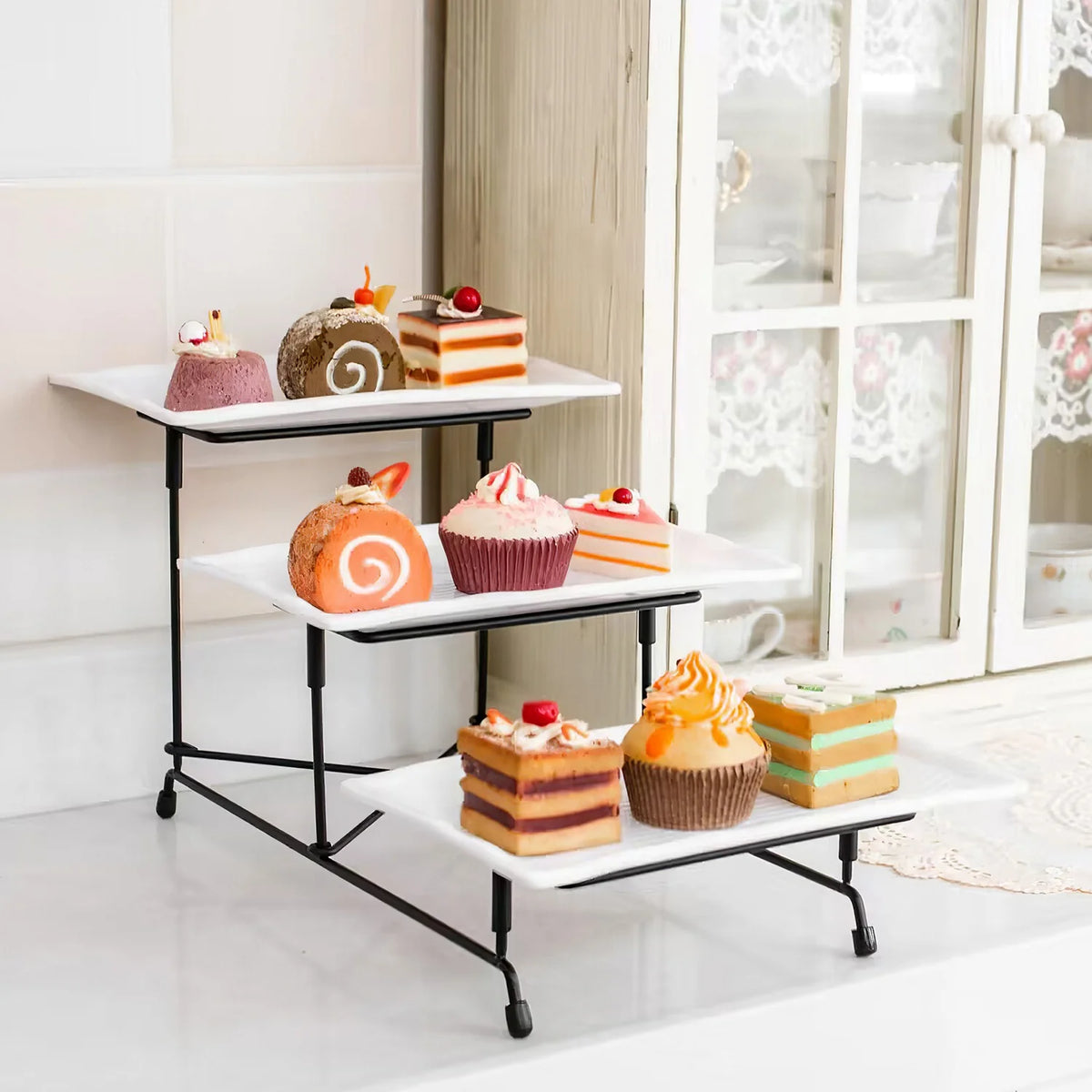 1Pc 3Tier Plastic Serving Tray Dessert Server Display Serving Stand Dinnerware with 3 Rectangular Plastic Serving Platters Metal Stand for Entertaining Fruit Dessert Veggie Cookies Party